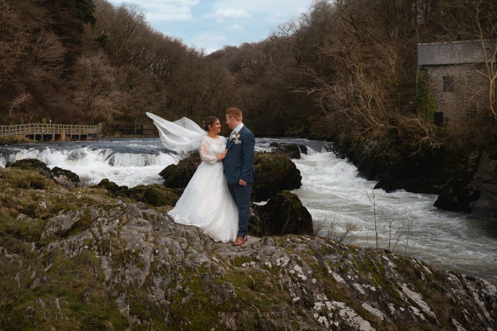 Newcastle Emlyn Wedding Photographer