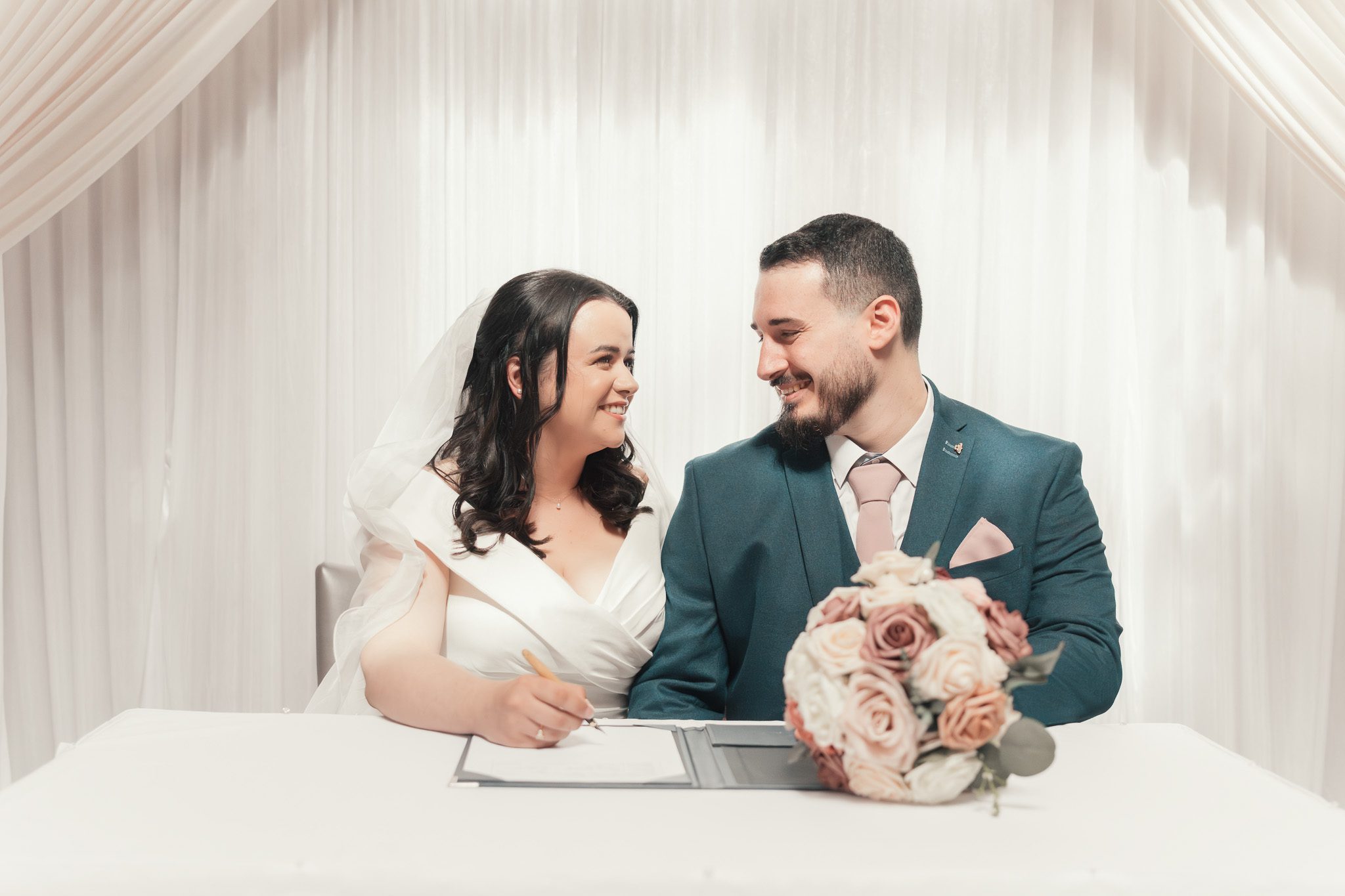 Plough Rhosmaen - Llandeilo Summer Wedding